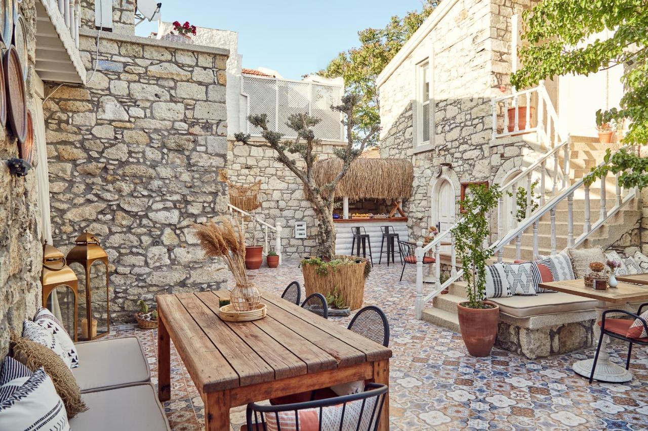 Morisi Avlu Hotel Алакати Екстериор снимка
