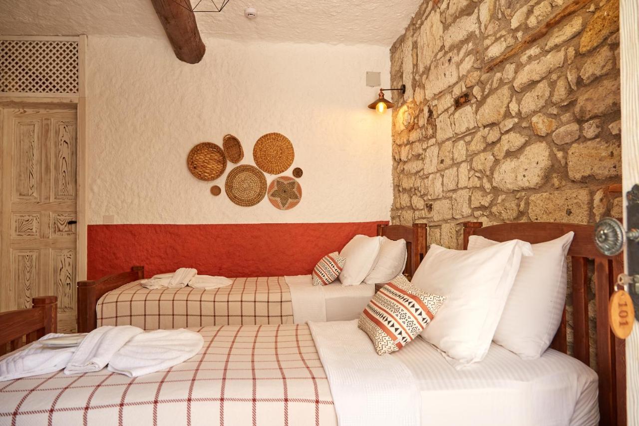 Morisi Avlu Hotel Алакати Екстериор снимка