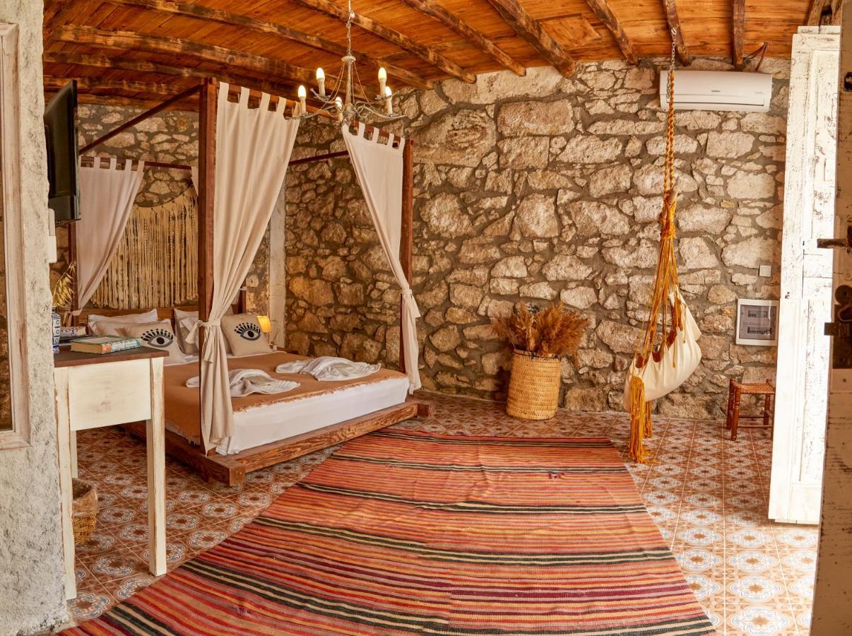 Morisi Avlu Hotel Алакати Екстериор снимка