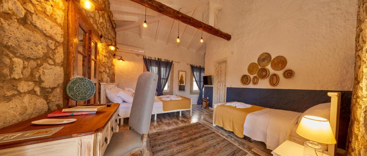 Morisi Avlu Hotel Алакати Екстериор снимка