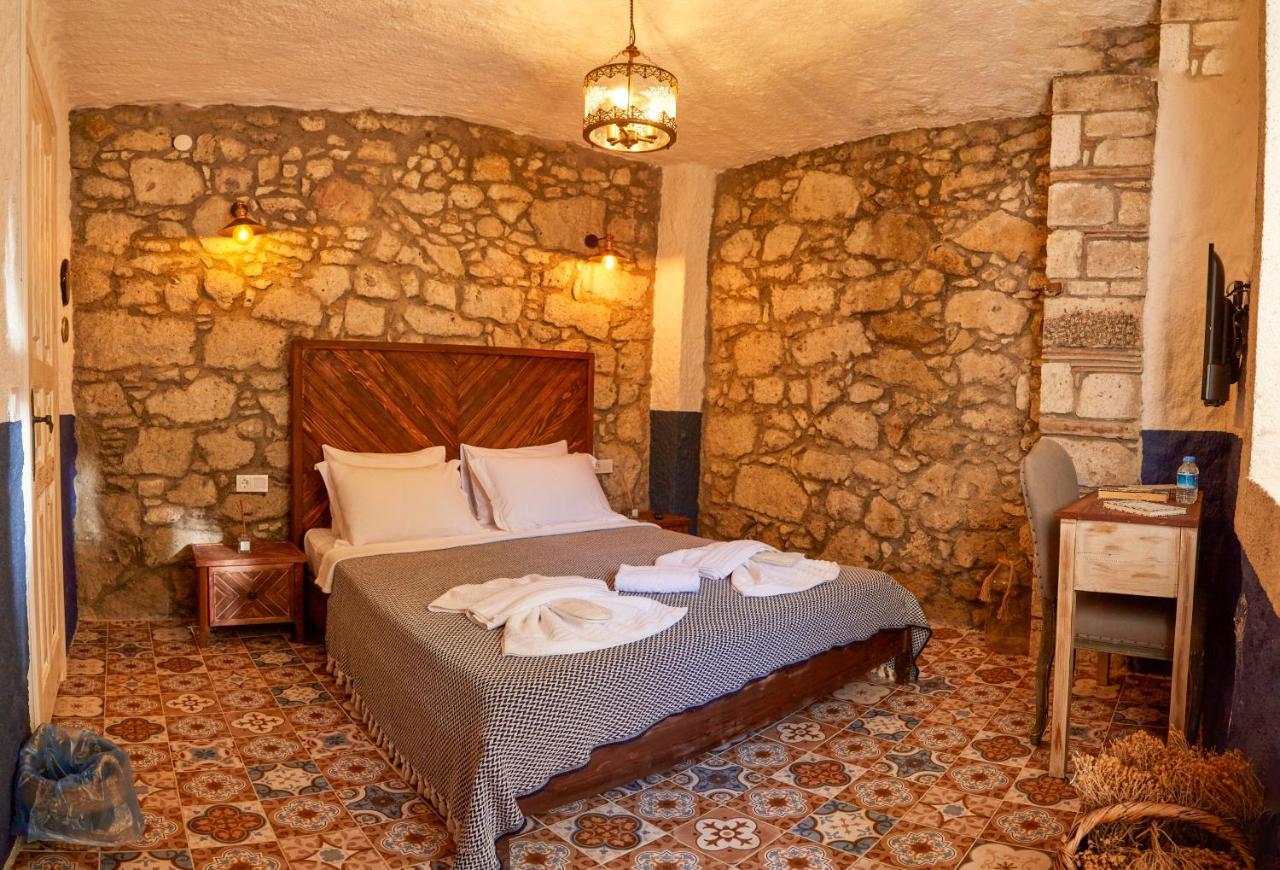 Morisi Avlu Hotel Алакати Екстериор снимка